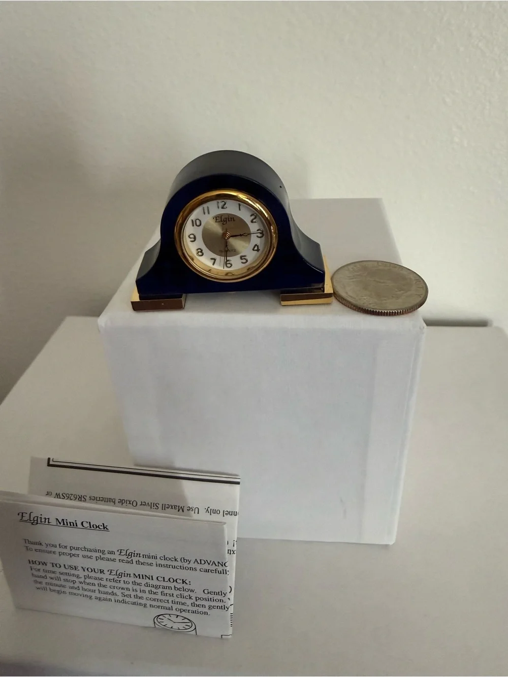 Elgin Mini Mantel Clock Dark Navy Blue Swirl Gold Tone Quartz w/ Instructions